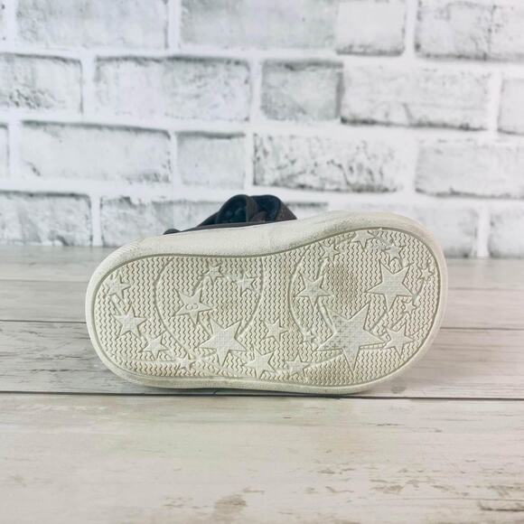 Carters Infant Shoes Size 3 Charcoal/Brown JY21DO2H Velcro Strap Closure Loafers - Picture 5 of 6